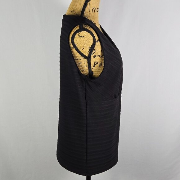 White House Black Market Minimalist Black Surplice Sleeveless‎ Top Women’s XL - Picture 4 of 14